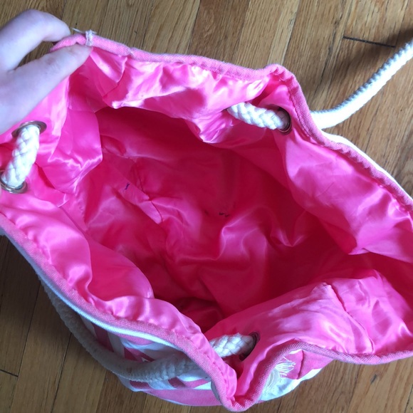 Victoria’s Secret tote bag - Picture 2 of 2